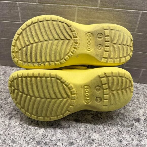 Women’s Yellow‎ Classic Platform Crocs Clogs-Size 8 - Picture 4 of 9